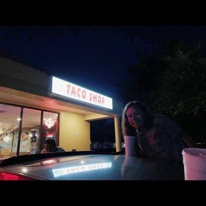 Meet your Posher, Sadie